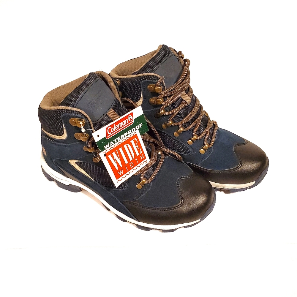 Coleman NWT Womens Hiking Boots Size 6.5 W Blue
